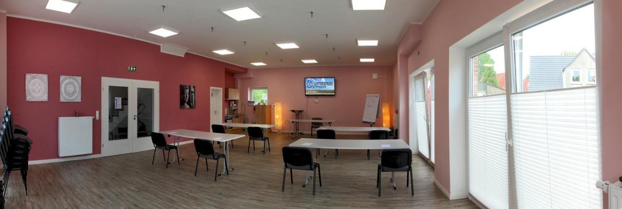 Sportpension "Seminarhaus An Der Eider" Теннінг Екстер'єр фото